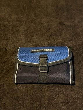 Nintendo DS Red Switch N Carry Travel Bag Case